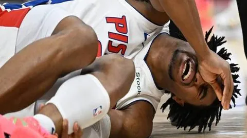 “蒋圣龙犯规未判红牌引争议，王大雷红牌判罚无误——山东泰山事件评议组判例分析”